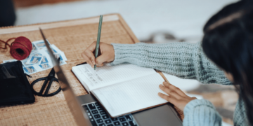 Small Cap, Large Revenue: 3 Singapore Shares with 5%+ Dividend Yields